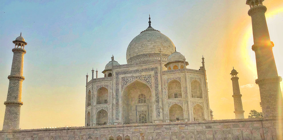Taj Mahal Sunrise Tour