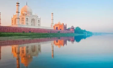 Taj Luxury Tours
