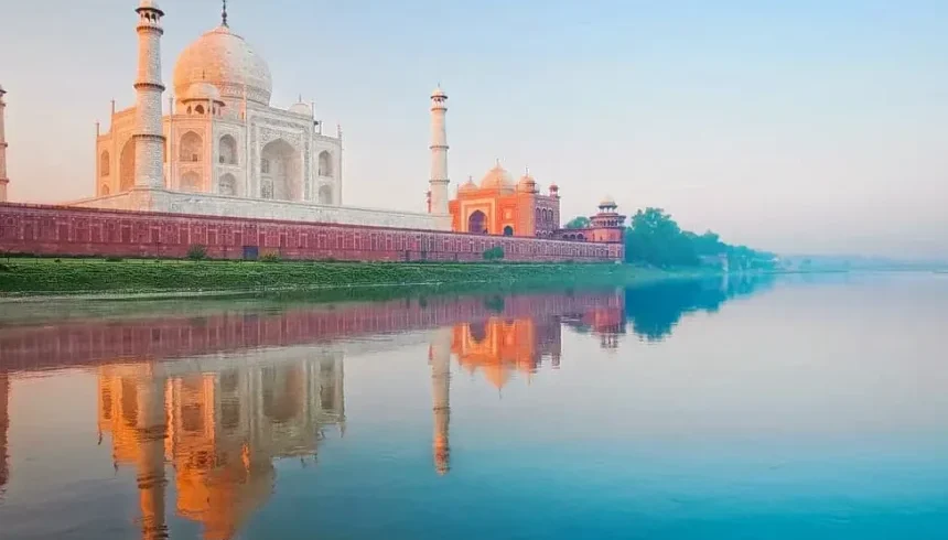 Taj Luxury Tours