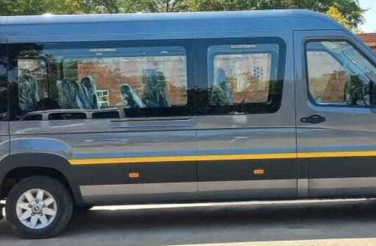 Taj Luxury Tours
